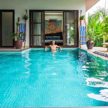 LUXURY PRIVATE VILLAS 400m2 WITH POOL NEAR LIO BEACH El Nido Exterior foto