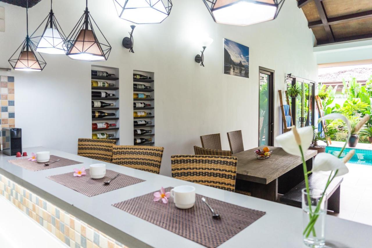 LUXURY PRIVATE VILLAS 400m2 WITH POOL NEAR LIO BEACH El Nido Exterior foto