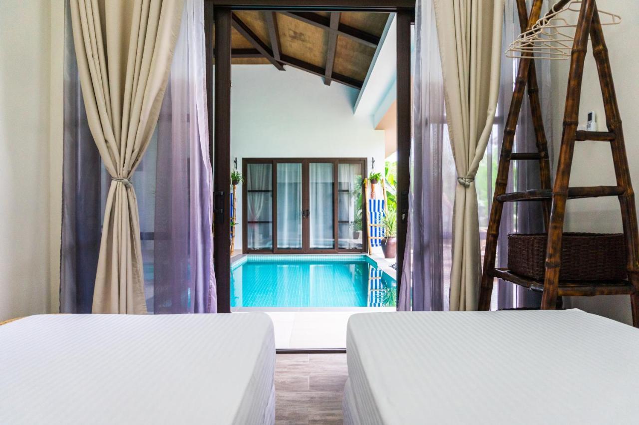 LUXURY PRIVATE VILLAS 400m2 WITH POOL NEAR LIO BEACH El Nido Exterior foto