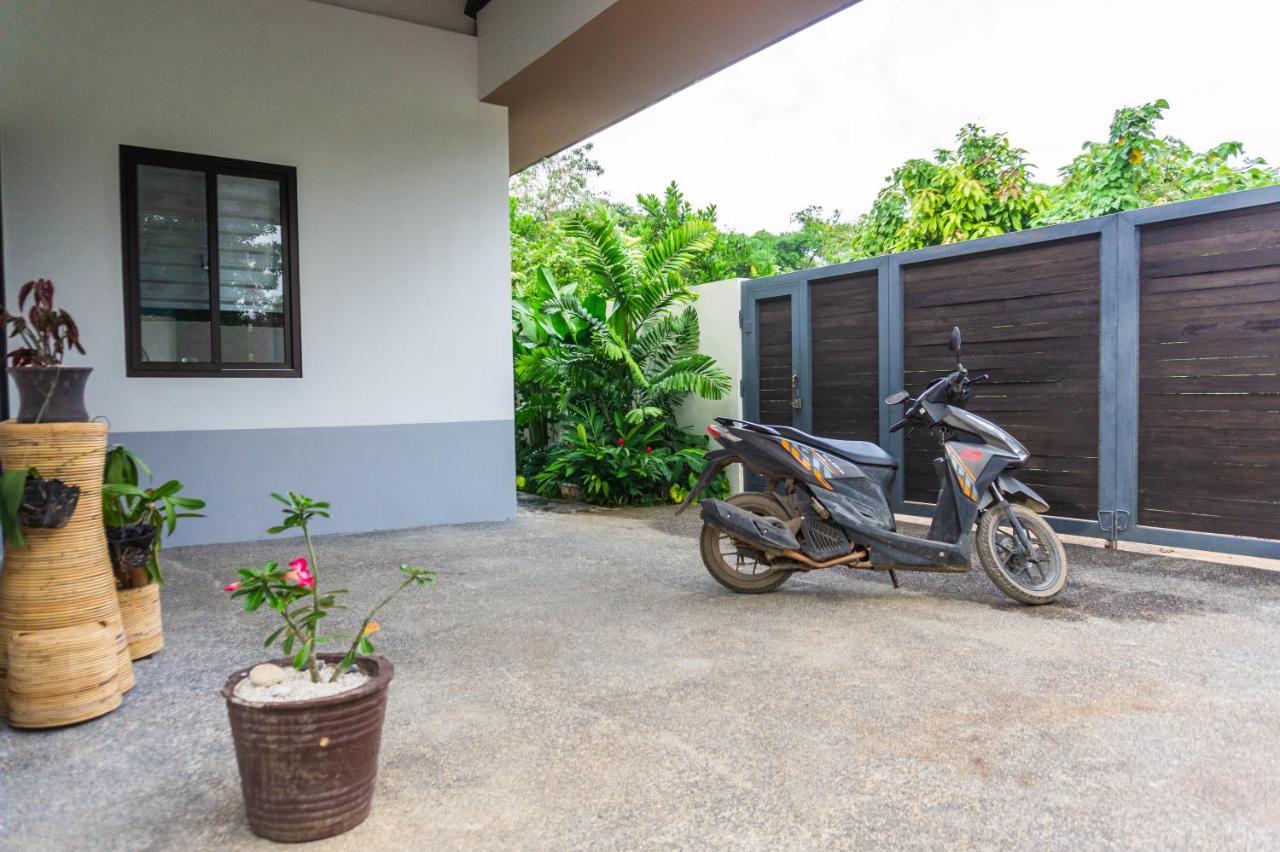 LUXURY PRIVATE VILLAS 400m2 WITH POOL NEAR LIO BEACH El Nido Exterior foto
